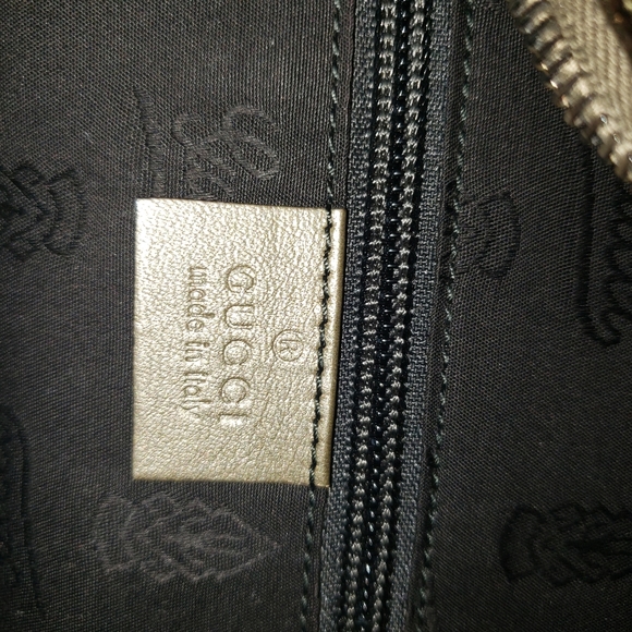 Authentic Gucci Imprime Tote - Picture 4 of 8